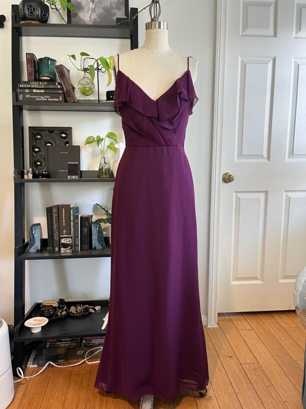 Jim Hjelm Occassions Plum Bridesmaids Dress - Size 4/26" waist - minor stains